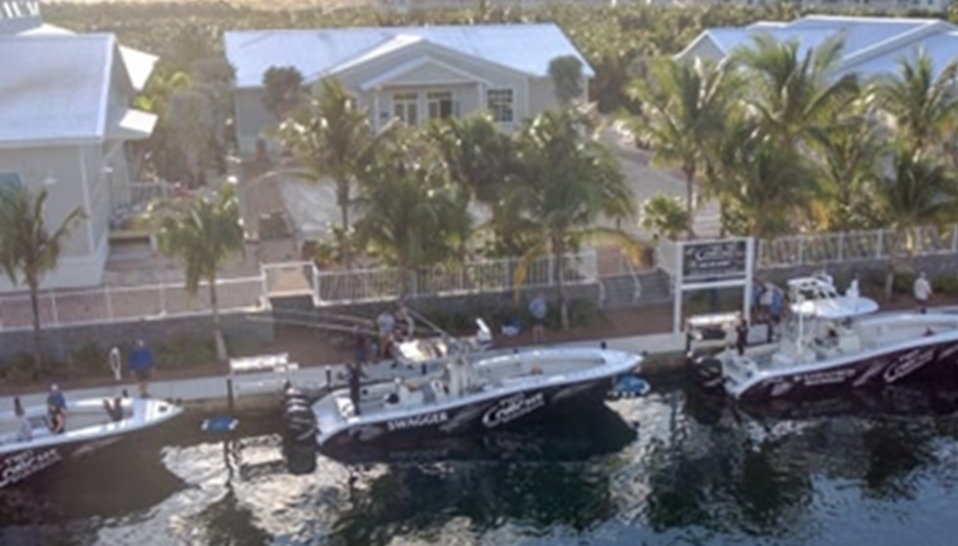 Isla Bella Beach Resort fishing charter guests boarding